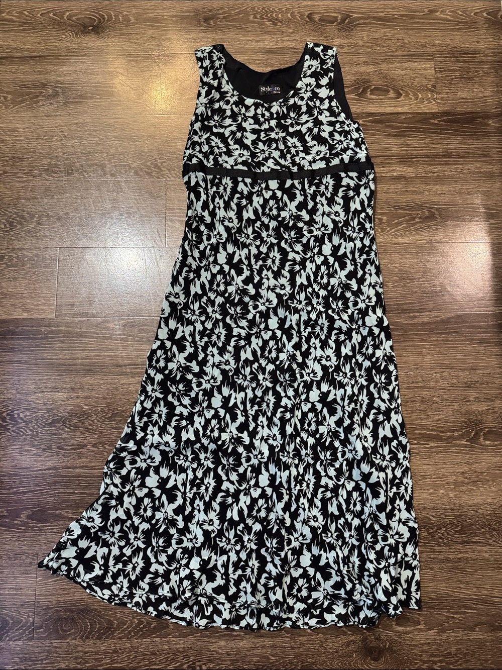 Style & Co. Black and Baby Blue Floral Sleeveless Long Dress